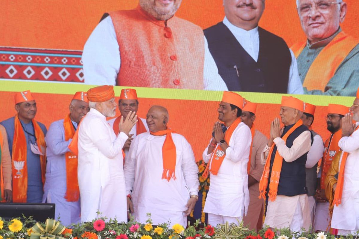 You are currently viewing Participated in Vijay Sankalp Jan Sammelan in presence of Shri Narendra Modi at Dehgam, Gujarat.